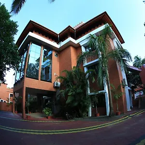 Capital O 46475 Gd International Redfort Hotel